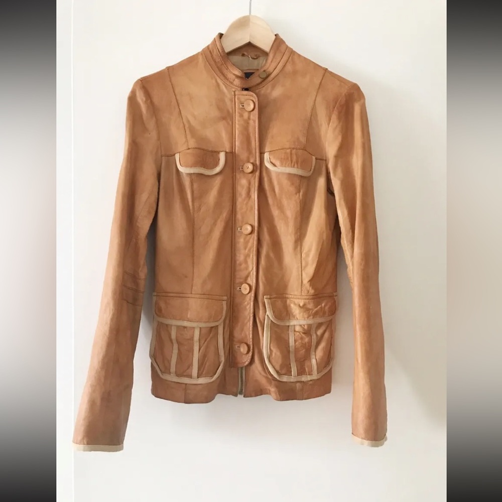 Gap Leather Jacket. Leather is Nice and Soft. Size Large